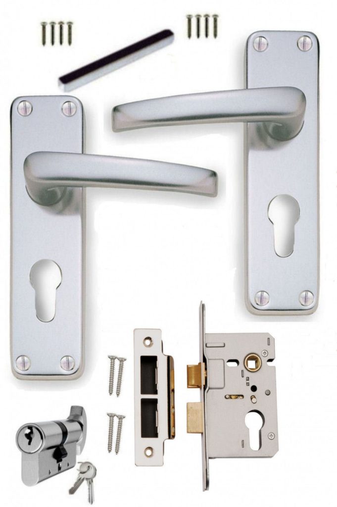 Aluminium Euro Lever Lock Door Handles + 64mm Sashlock + 70mm Cylinder